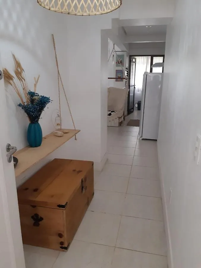 Beachside Haven Apto Completo, Perto De Duas Praias E Comercio Local Florianopolis 0*,  Brazil